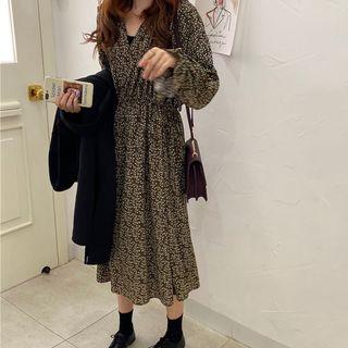 Long-sleeve V-neck Floral A-line Dress Black - One Size