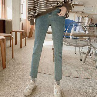 Plus Size Hidden Band-waist Tapered Jeans