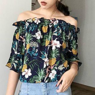 Pineapple Print Off Shoulder Elbow Sleeve Top