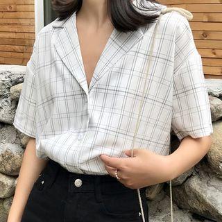 Short-sleeve Plaid Lapel Collar Shirt