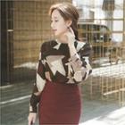 Balloon-sleeve Patterned Top