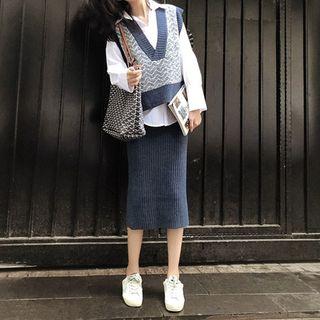 Set: Plain Shirt + Printed Vest + Midi Straight-fit Skirt