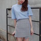 Plain Short-sleeve T-shirt / Plaid A-line Skirt