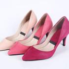 Pointy-toe Colored Pumps