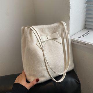 Ribbon Fleece Bucket Tote Bag