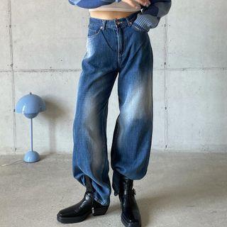 Wide-legs Washed Jeans
