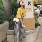 Set: Short-sleeve Lettering T-shirt + A-line Check Skirt