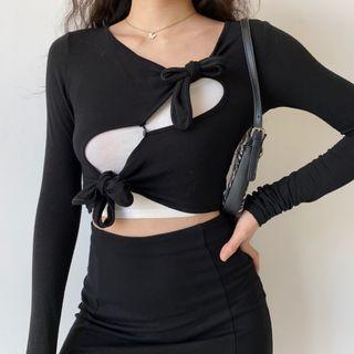 Set: Tie-strap Cutout Cropped T-shirt + Camisole Top