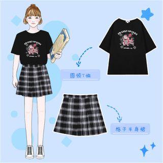 Set : Printed Short-sleeved Top + Lattice Pleated Skirt