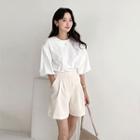 Puff-sleeve Keyhole Back Blouse
