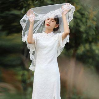 Set: Short-sleeve Lace Qipao + Wedding Veil