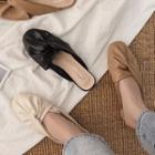 Twist-front Mules