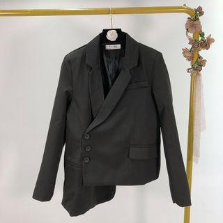 Asymmetric Hem Blazer