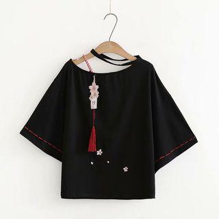 Embroidered Short-sleeve Choker T-shirt