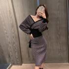 Set: Pattern Sweater + Fitted Skirt