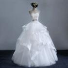 Sweetheart Neckline Lace Wedding Ball Gown