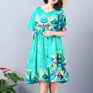 Short-sleeve Printed Short A-line Dress
