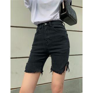 Elbow-sleeve Plain T-shirt / Frayed Denim Shorts