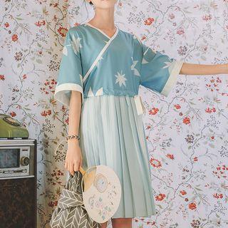 Mock Two Piece V-neck Printed Pleated Dress