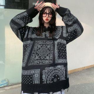 Paisley Print Distressed Sweater Gray Paisley Print - Black - One Size