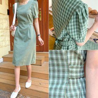 Square-neck Tie-waist Plaid Midi Dress