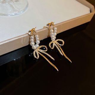 Rhinestone Ribbon Faux Pearl Drop Earring 1 Pair - Silver Needle Earring - White Faux Pearl - Gold - One Size