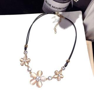 Cat Eye Stone Flower Necklace Gold - One Size