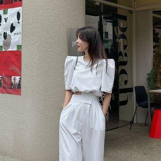 Puff-shoulder Drawcord-hem Top