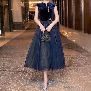 Sleeveless Cartoon Embroidered A-line Evening Gown