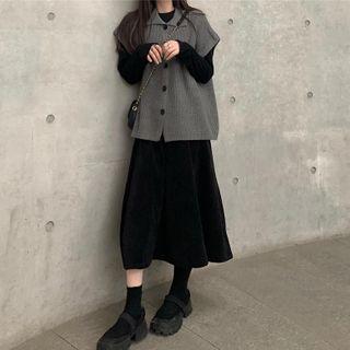 Short-sleeve Buttoned Cardigan / Midi A-line Skirt
