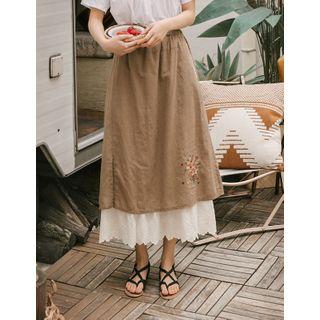 Eyelet-lace Layered Floral Embroidered Skirt
