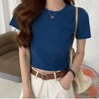 Round-neck Cropped Short-sleeve Top