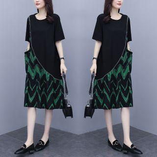 Short-sleeve Printed Panel Shift Dress