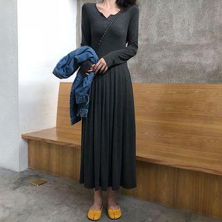 Long-sleeve Notch-neck Midi Pleated Dress