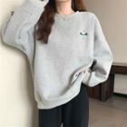 Round Neck Embroidered Loose-fit Sweatshirt