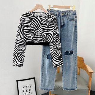 Set: Print Cropped Top + Distressed Jeans