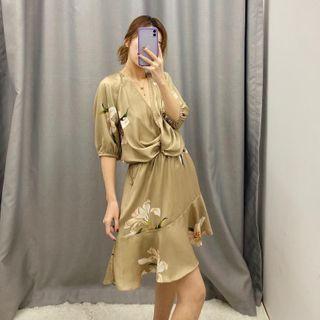 Short-sleeve Floral Print Knot Front Mini Dress
