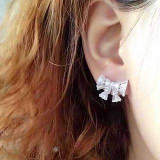 Cz Bow Studs