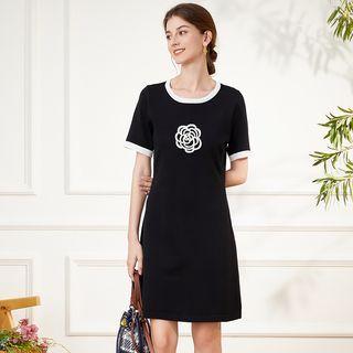 Short-sleeve Crew Neck Flower Pattern Mini A-line Dress