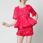 Set: Flower Short-sleeve Peplum Top + Shorts