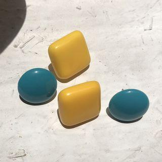 Color Square / Circle Stud Earring