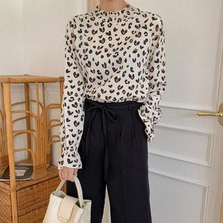 Frill-neck Bell-cuff Leopard Top