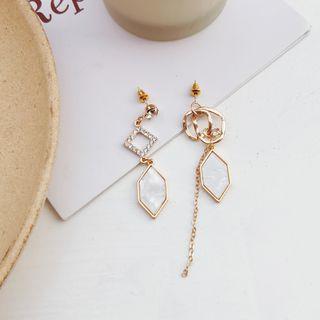 Non-matching Rhinestone Resin Dangle Earring