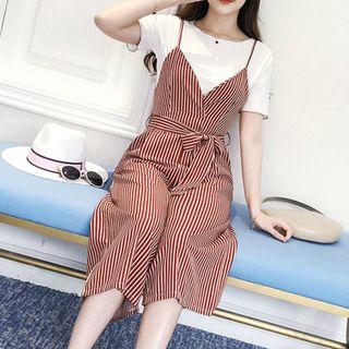 Set: Short-sleeve T-shirt + Strappy Jumper Pants