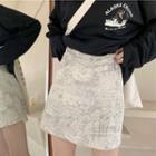 Mini A-line Printed Skirt / Long-sleeve T-shirt