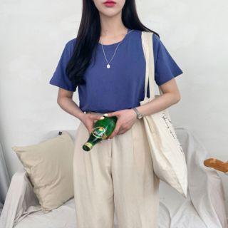 Plain Colored Round-neck T-shirt