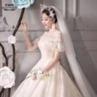 Short-sleeve Lace Wedding Ball Gown