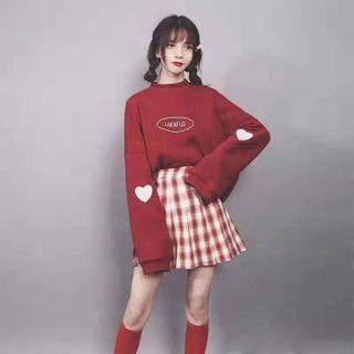 Lettering Sweatshirt / Pleated Skirt / Set