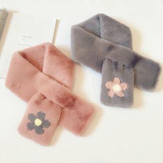 Flower Faux Fur Scarf