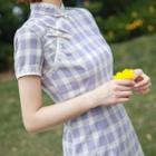Short-sleeve Gingham Check Midi Qipao